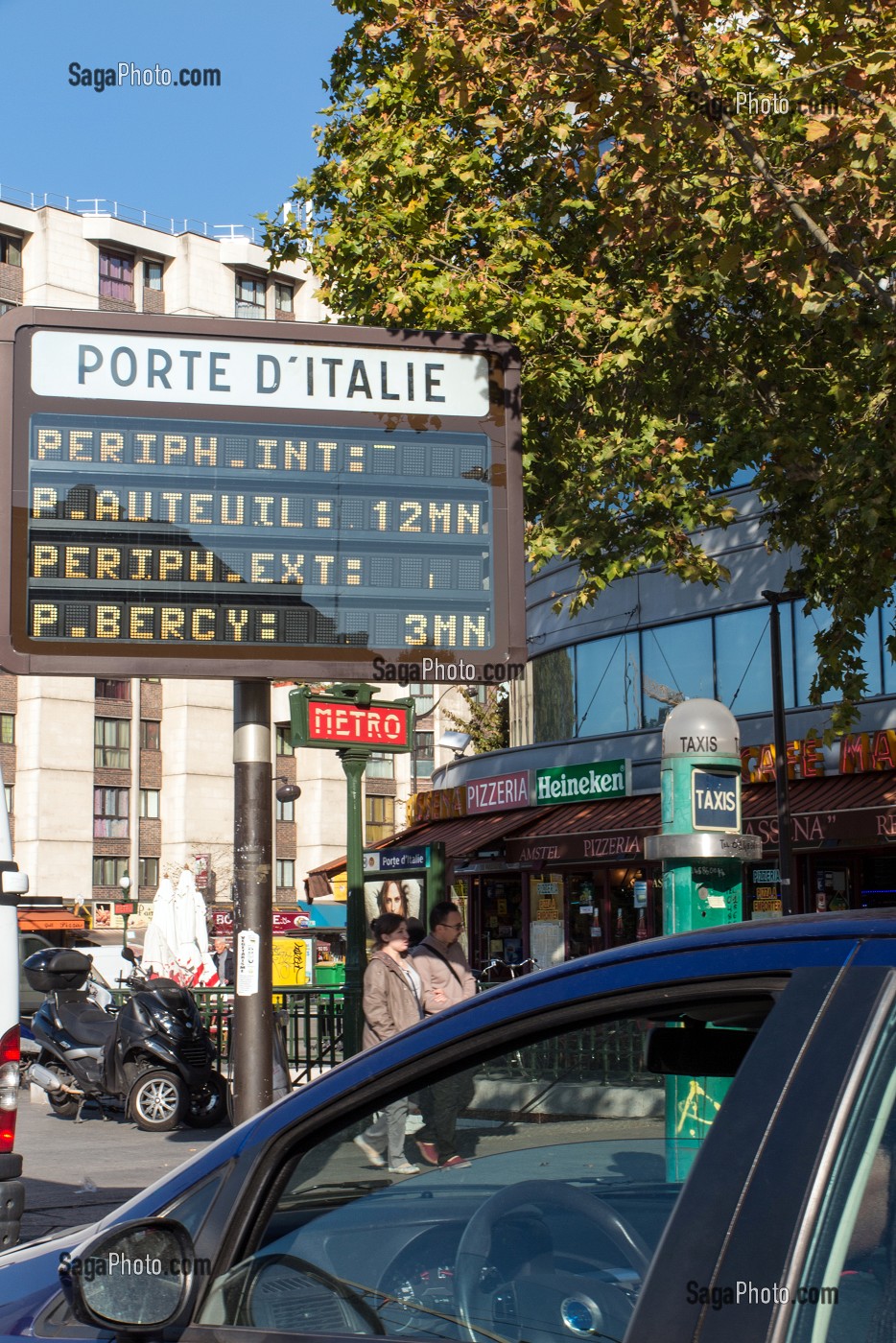 METRO DE LA PORTE D'ITALIE DANS LE 13 EME ARRONDISSEMENT, PARIS (75), FRANCE 