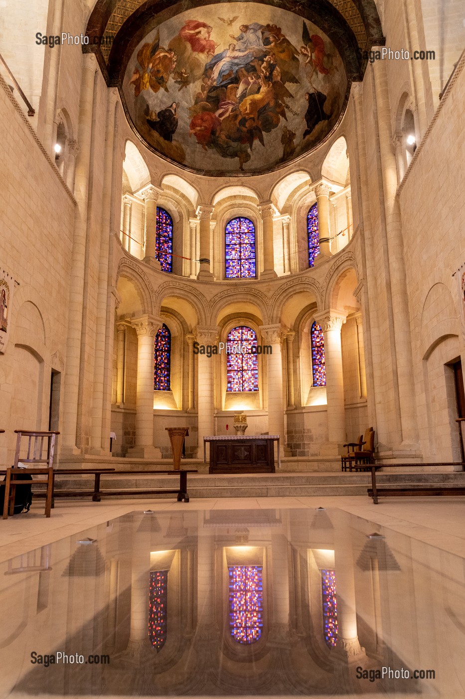 photo de TOMBE DE LA REINE MATHILDE (MATHILDE DE FLANDRE, DUCHESSE DE