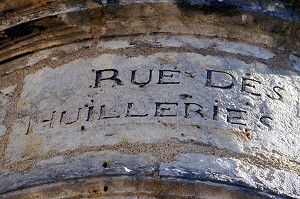 RUE DES THUILLERIES, CHATEAUDUN, EURE-ET-LOIR (28), FRANCE 