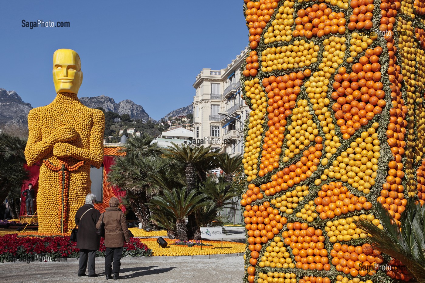 TROPHEE DES OSCARS D'HOLLYWOOD, EXPOSITION DE MOTIFS GEANTS EN AGRUMES SUR LE THEME DU CINEMA, FETE DU CITRON, JARDIN BIOVES, MENTON, ALPES-MARITIMES (06), FRANCE 