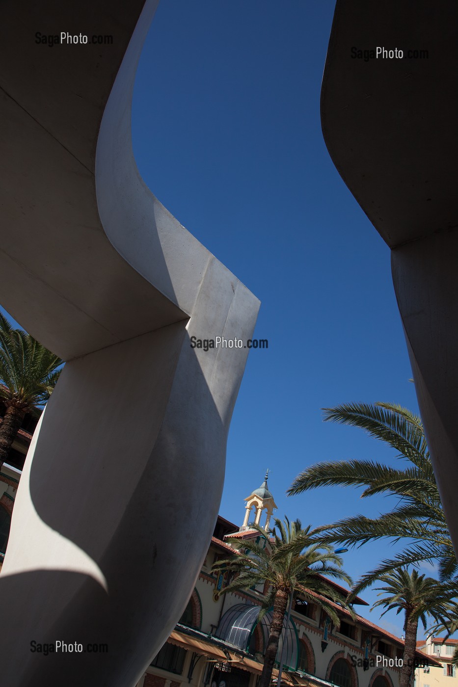 FACADE MODERNE DU MUSEE COCTEAU, MENTON, ALPES-MARITIMES (06), FRANCE 