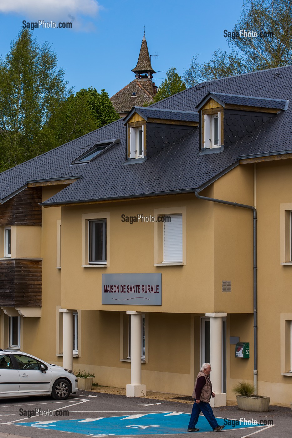 MAISON DE SANTE RURALE, SALLES-CURAN, (12) AVEYRON, MIDI-PYRENEES, FRANCE 