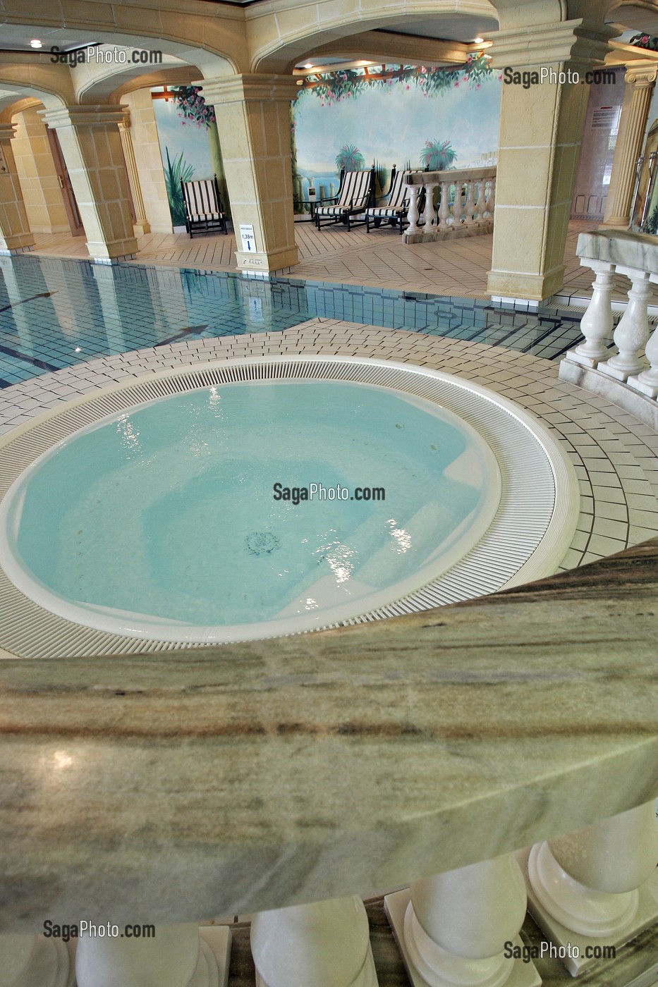 LE SPA, PARMI LES PLUS BEAUX D'EUROPE, HOTEL RESTAURANT 'LA FERME SAINT-SIMEON', HONFLEUR, CALVADOS (14), NORMANDIE, FRANCE 
