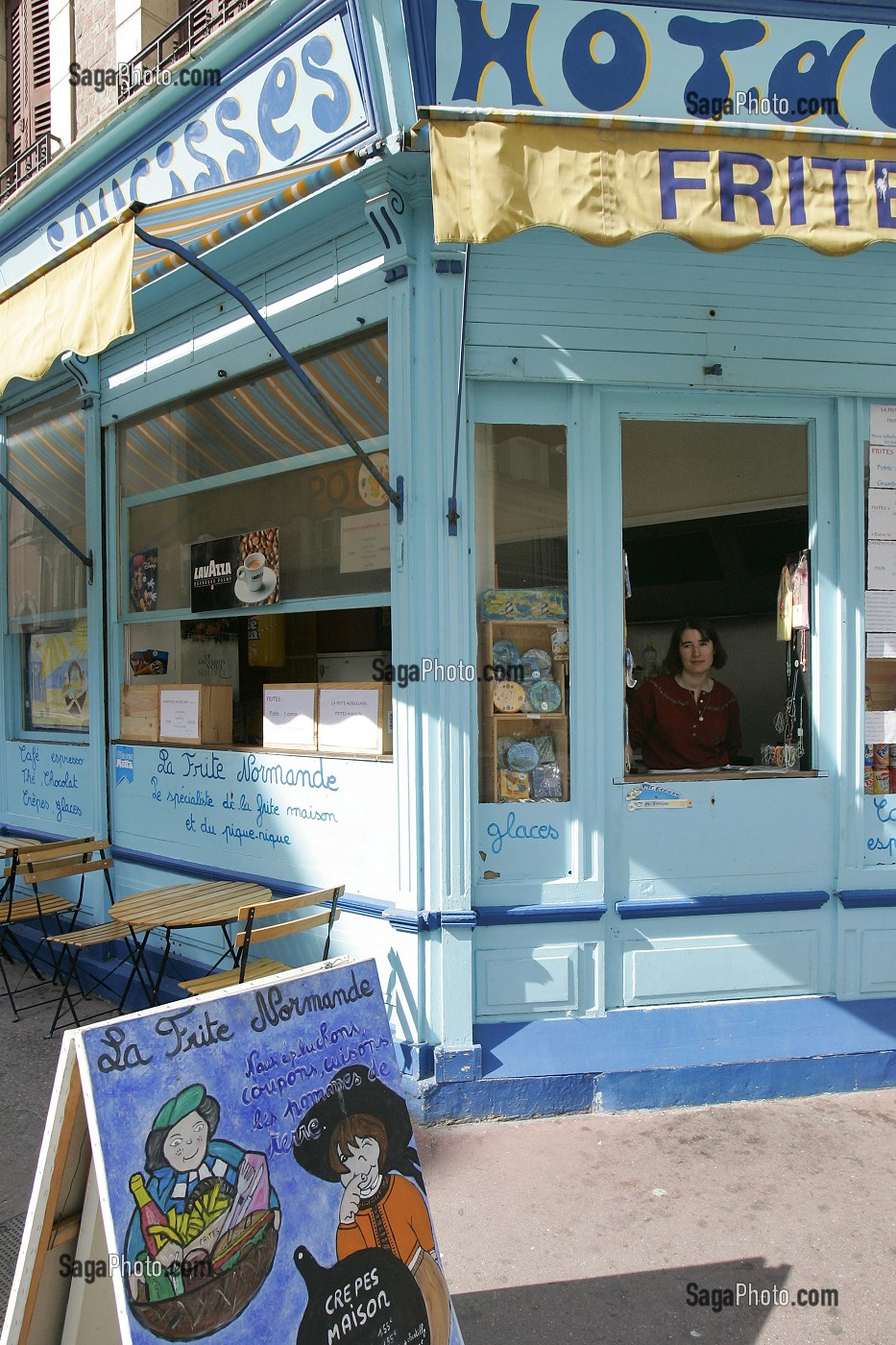 RESTAURATION RAPIDE ' LA FRITE NORMANDE', TROUVILLE-SUR-MER, CALVADOS (14), NORMANDIE, FRANCE 