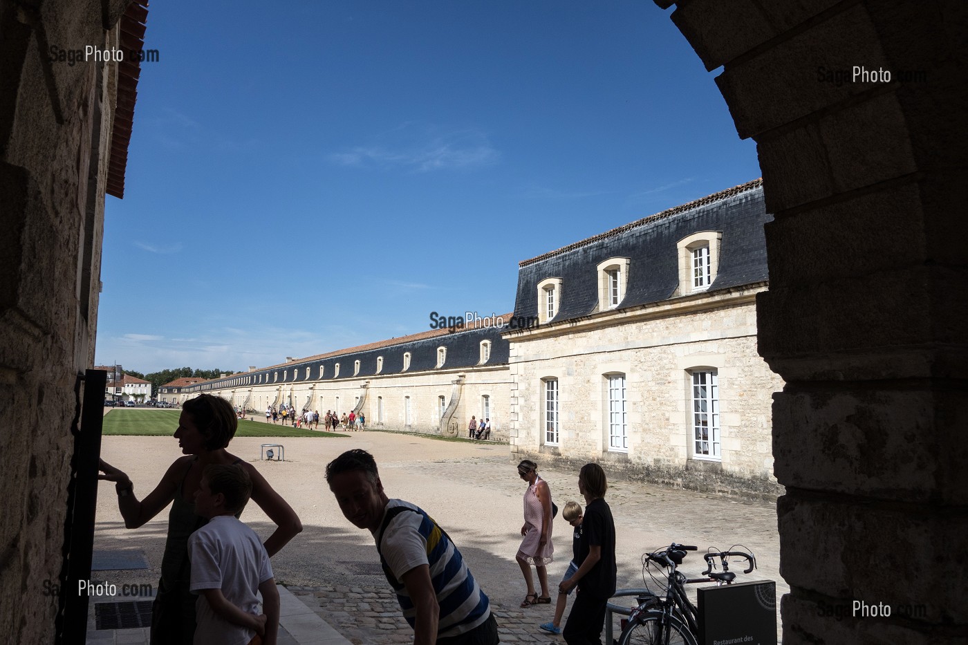 CORDERIE ROYALE, BATIMENT DU 17EME SIECLE ACCUEILLANT AUJOURD'HUI LE CENTRE INTERNATIONAL DE LA MER, ROCHEFORT, CHARENTE-MARITIME (17), FRANCE 