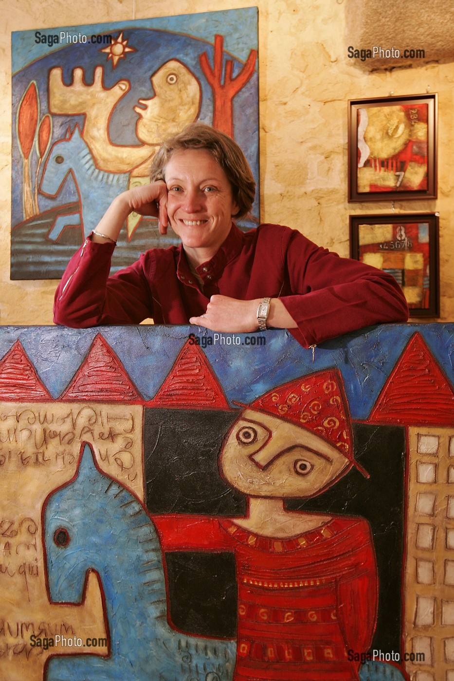 FLORENCE LAUNAY DANS SON ATELIER, DINAN, COTES D'ARMOR (22), BRETAGNE, FRANCE 