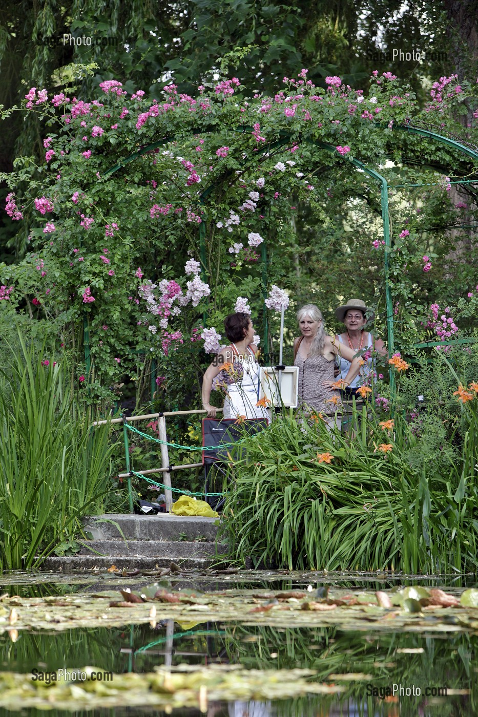 ATELIER DE PEINTURE PATRICIA DODIN, JARDIN DE CLAUDE MONET, GIVERNY, EURE (27), FRANCE 