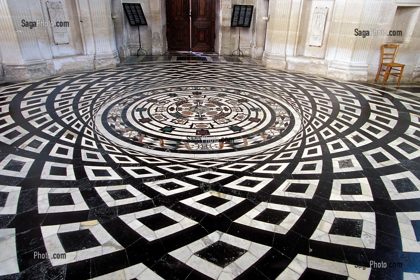 INTERIEUR DE LA CHAPELLE DU CHATEAU D'ANET, EURE-ET-LOIR (28), FRANCE 