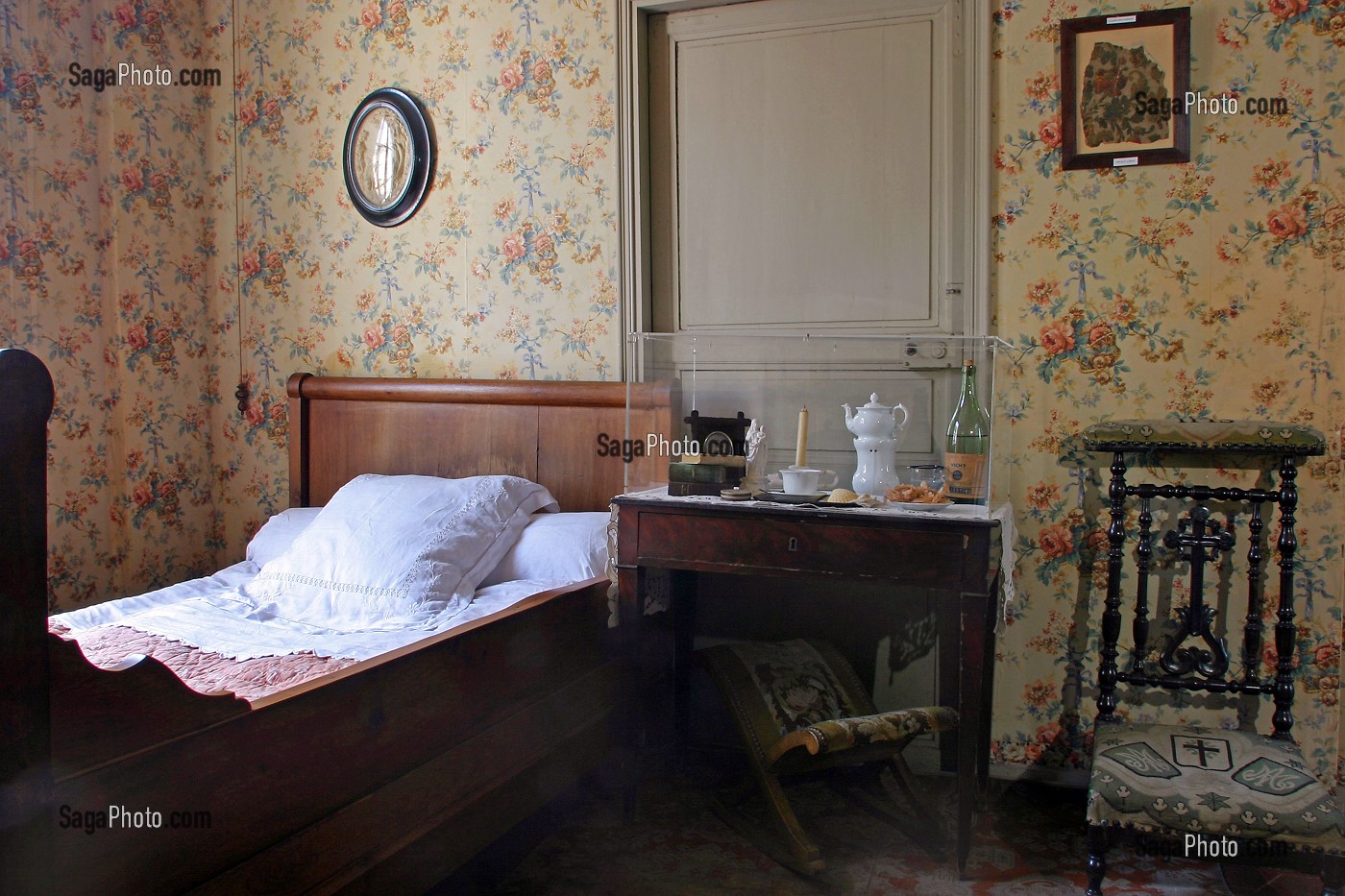 CHAMBRE DE TANTE LEONIE, MAISON DE TANTE LEONIE ET MUSEE MARCEL PROUST, ILLIERS-COMBRAY, EURE-ET-LOIR (28), FRANCE 