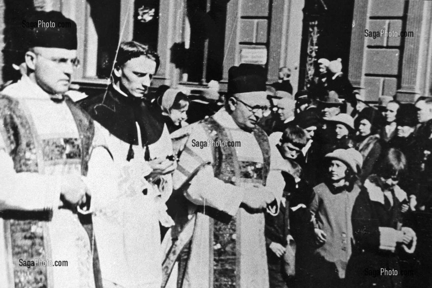 ORDINATION DE FRANZ STOCK EN MARS 1932 A NEHEIN-HUSTEN, SEMINAIRE DES BARBELES EN HOMMAGE A L'ABBE ALLEMAND FRANZ STOCK (1904-1948), LE COUDRAY, CHARTRES, EURE-ET-LOIR (28), FRANCE 