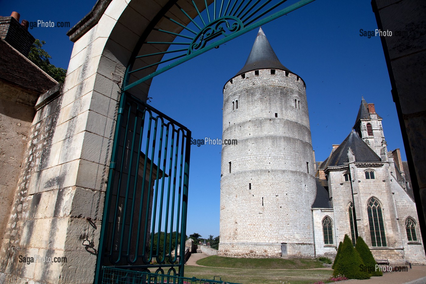 CHATEAU DE CHATEAUDUN, EURE-ET-LOIR, FRANCE 