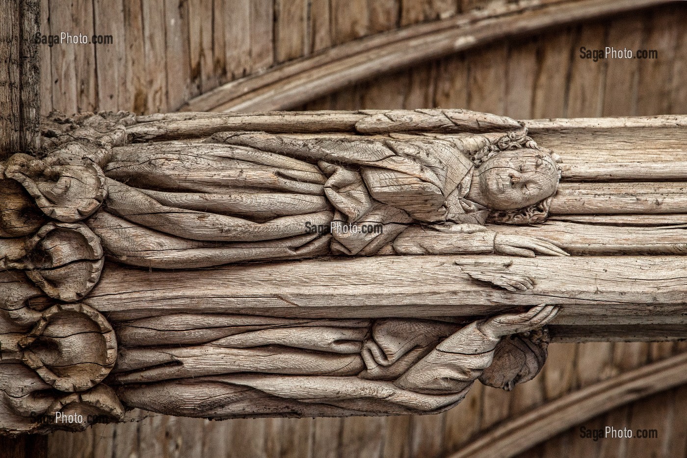SCULPTURES D'ANGES DANS LES POUTRES EN BOIS DE LA CHARPENTE, CHATEAU DE CHATEAUDUN, EURE-ET-LOIR (28), FRANCE 