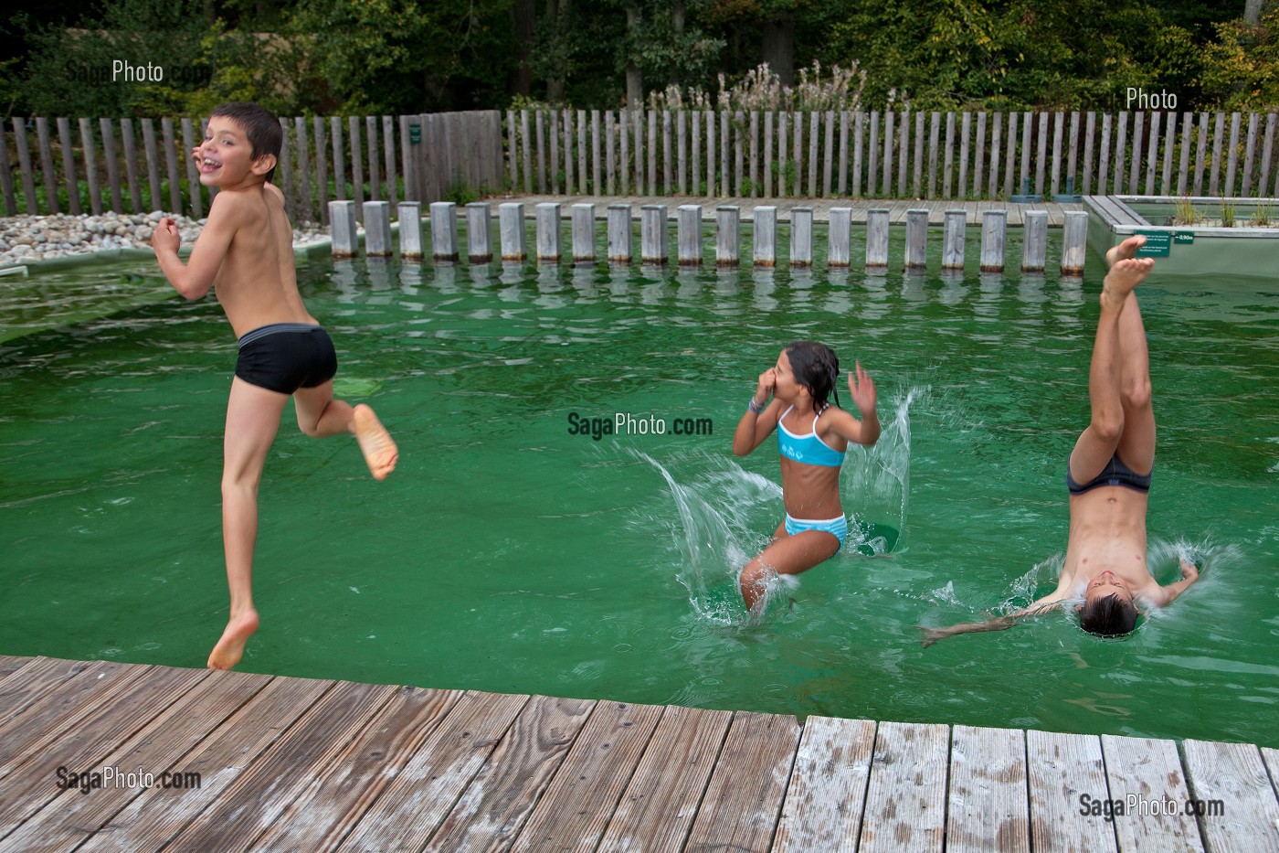 VACANCES AU VERT EN FAMILLE AU CAMPEMENT HUTTOPIA, EURE-ET-LOIR, FRANCE 