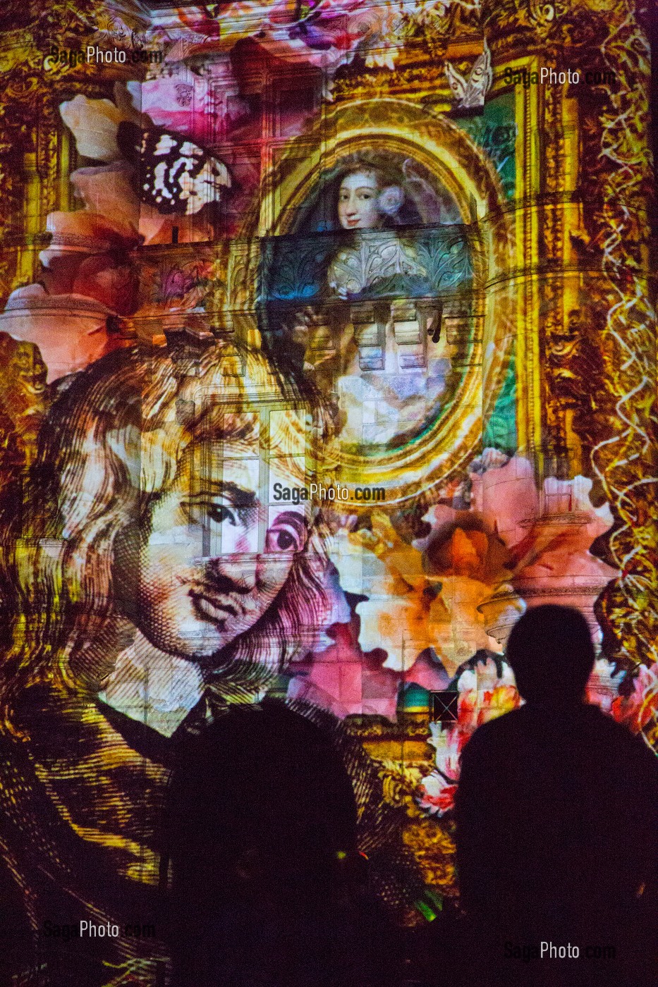 PORTRAIT DE PAUL SCARON, PREMIER MARI DE MADAME DE MAINTENON QUI DEVIENDRA L'EPOUSE SECRETE DU ROI LOUIS XIV, SPECTACLE SONS ET LUMIERE 'MADAME DE MAINTENON OU L'OMBRE DU SOLEIL', SCENOGRAPHIE DE XAVIER DE RICHEMOND, CHATEAU DE MAINTENON, EURE-ET-LOIR (28), FRANCE 