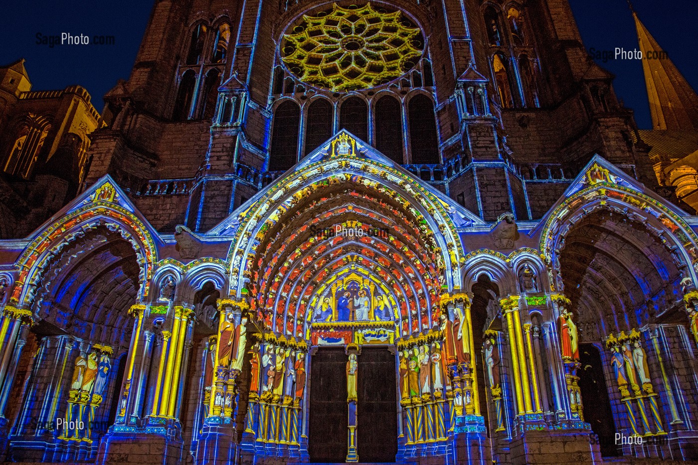 FESTIVAL DE CHARTRES EN LUMIERES SUR LE PORTAIL NORD DE LA CATHEDRALE NOTRE-DAME, CHARTRES, EURE-ET-LOIR (28), FRANCE 