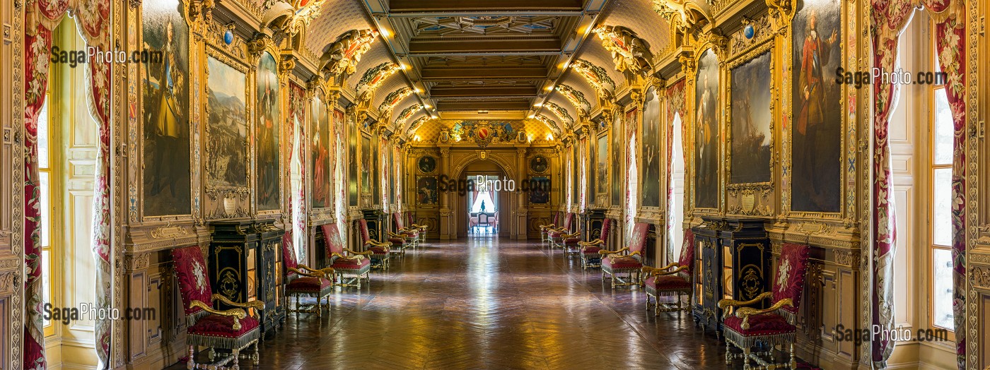 LA GRANDE GALERIE, CHATEAU DE MAINTENON, EURE-ET-LOIR, FRANCE 
