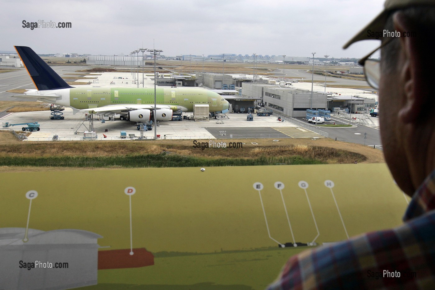 VISITE DE L'USINE D'ASSEMBLAGE DE L'AIRBUS A380 A L'AEROSPATIALE DE TOULOUSE, HAUTE-GARONNE (31), FRANCE 