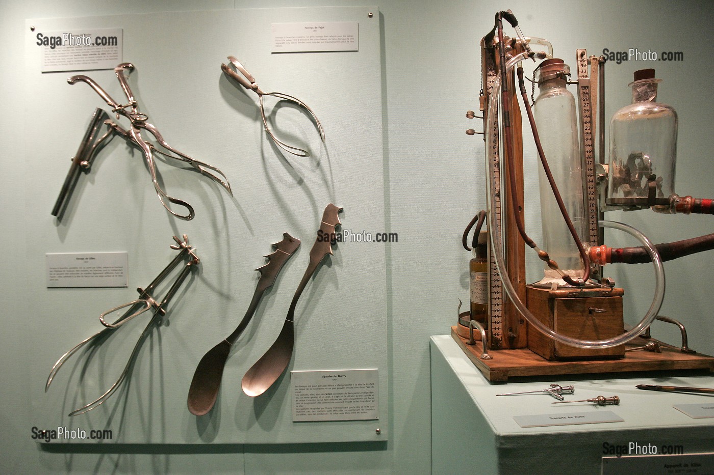 INSTRUMENT OBSTETRICIEN, MUSEE DE LA MEDECINE, HOTEL-DIEU, SAINT-CYPRIEN, TOULOUSE, HAUTE-GARONNE (31), FRANCE 