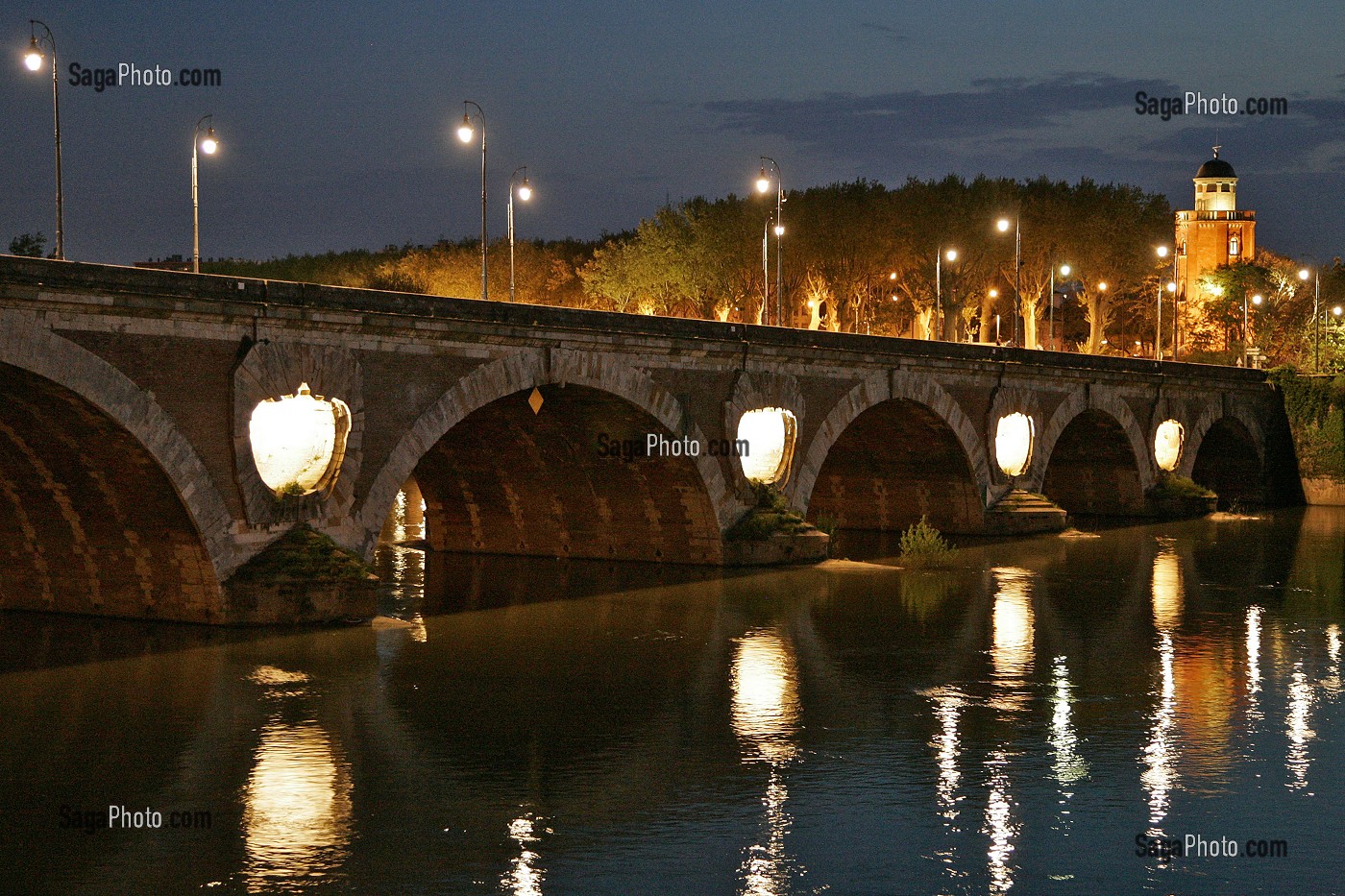 VUE DU PONT-NEUF ET  GARONNE, GALERIE DU CHATEAU D'EAU,  VILLE DE TOULOUSE, HAUTE-GARONNE (31), FRANCE 