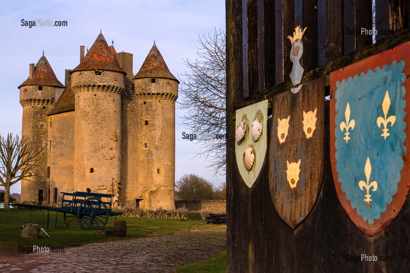 CHATEAU DE SARZAY, ANCIENNE FORTERESSE FEODALE DES 14 ET 15 EME SIECLE, LA VALLEE NOIRE DE GEORGE SAND DANS LE BERRY (36), FRANCE 