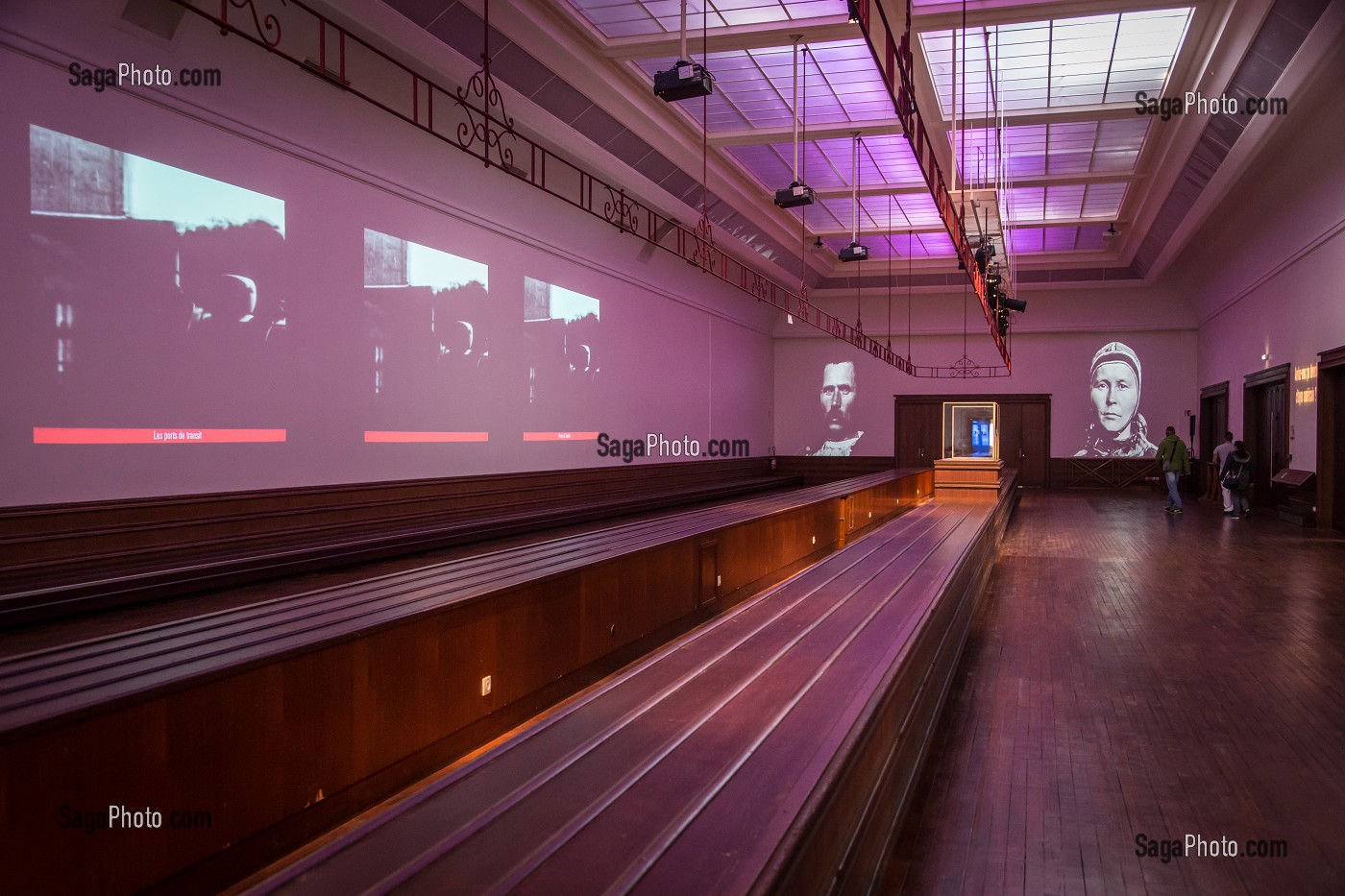 SALLE DES BAGAGES, GALERIE DES CROISIERISTES, EXPOSITION ' TITANIC, RETOUR A CHERBOURG ', CITE DE LA MER, GARE MARITIME TRANSATLANTIQUE, CHERBOURG-OCTEVILLE, MANCHE (50), FRANCE 