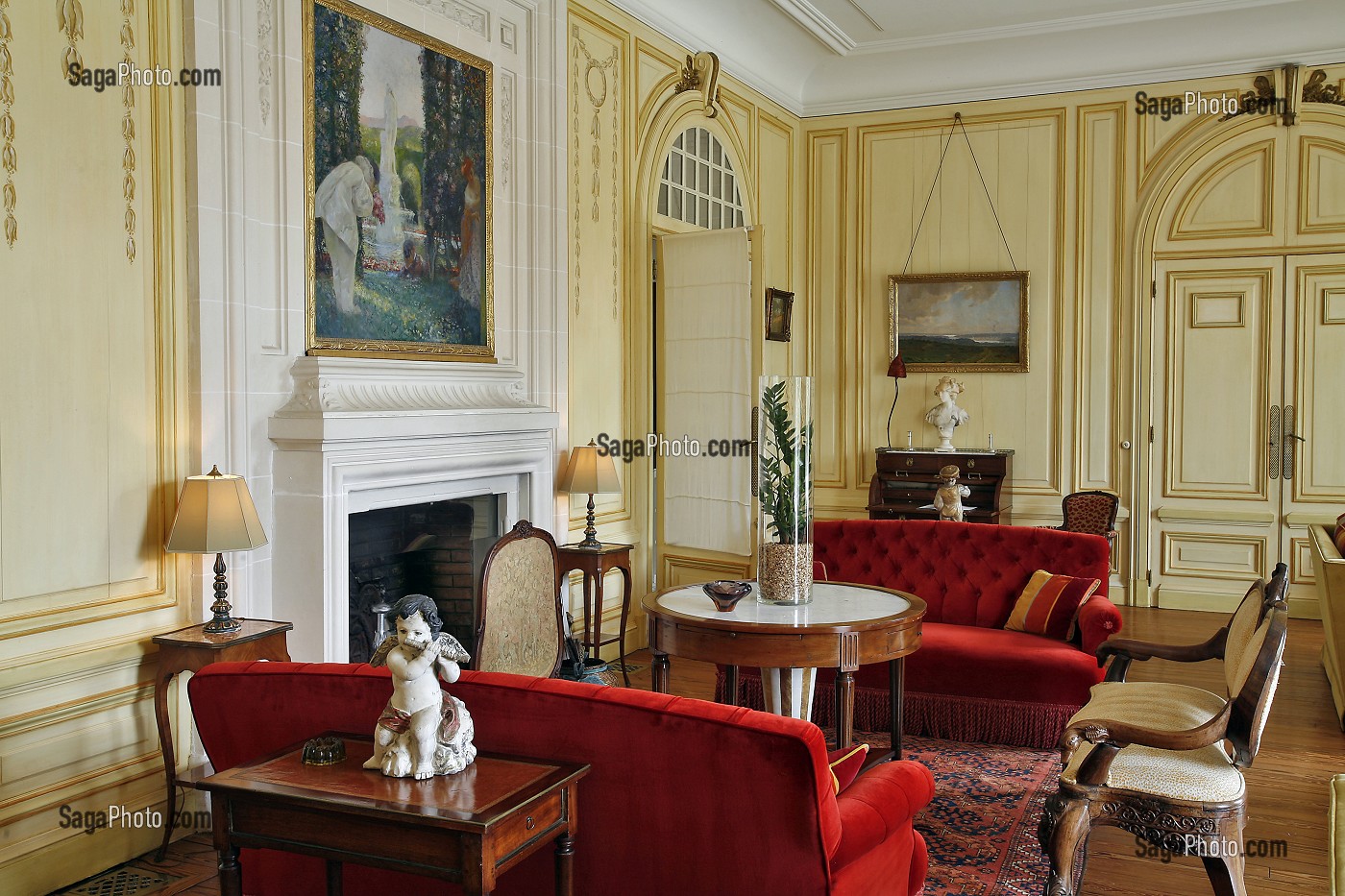 SALON, HOTEL LE CHATEAU DU CLAIR DE LUNE, BIARRITZ, PYRENEES ATLANTIQUES, (64), FRANCE, PAYS BASQUE, COTE BASQUE 