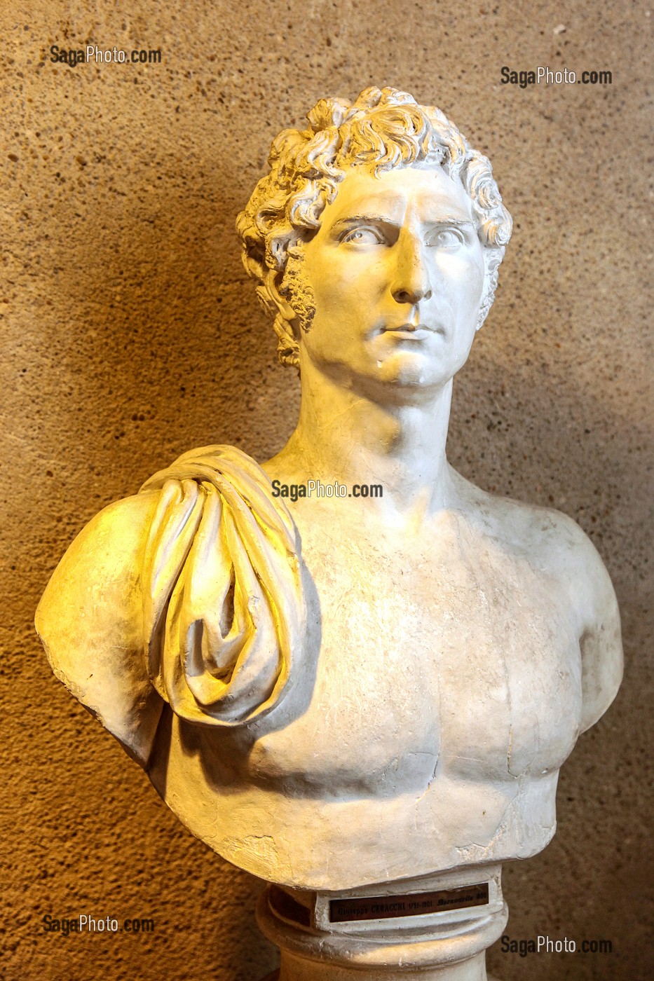 BUSTE A LA ROMAINE DU GENERAL JEAN-BAPTISTE JULES BERNADOTTE (1763-1844), SCULPTURE PAR GIUSEPPE CERACCHI, MUSEE BERNADOTTE, PAU, PYRENEES ATLANTIQUES (64), AQUITAINE, FRANCE 