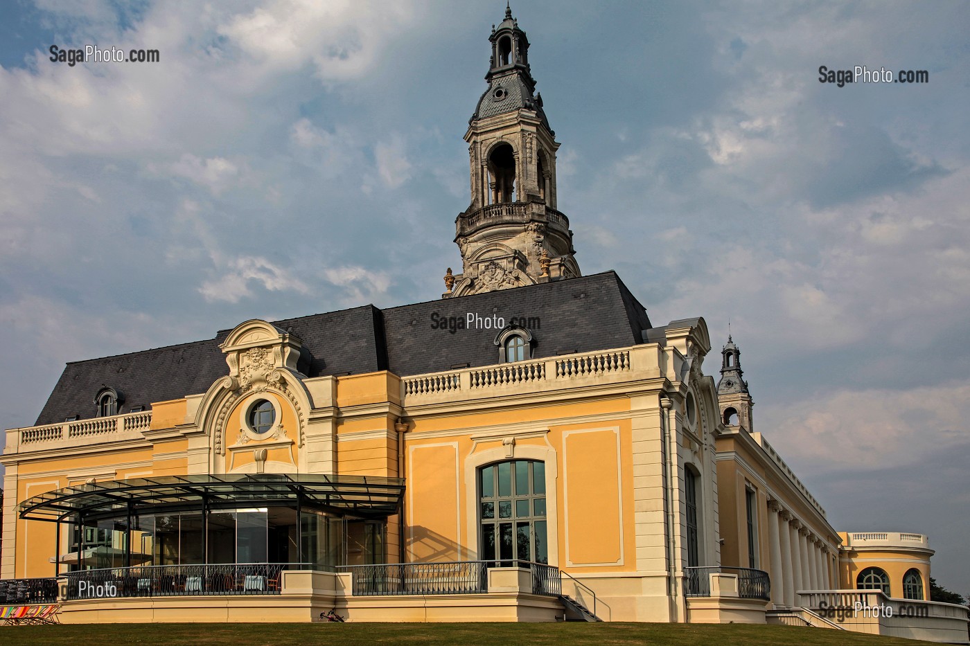 PALAIS BEAUMONT, ANCIEN PALAIS D'HIVER, PUIS CASINO DE LA VILLE DE PAU ET AUJOURD'HUI, CENTRE DE CONGRES HISTORIQUE, PARC BEAUMONT, PAU, PYRENEES-ATLANTIQUES (64), AQUITAINE, FRANCE 