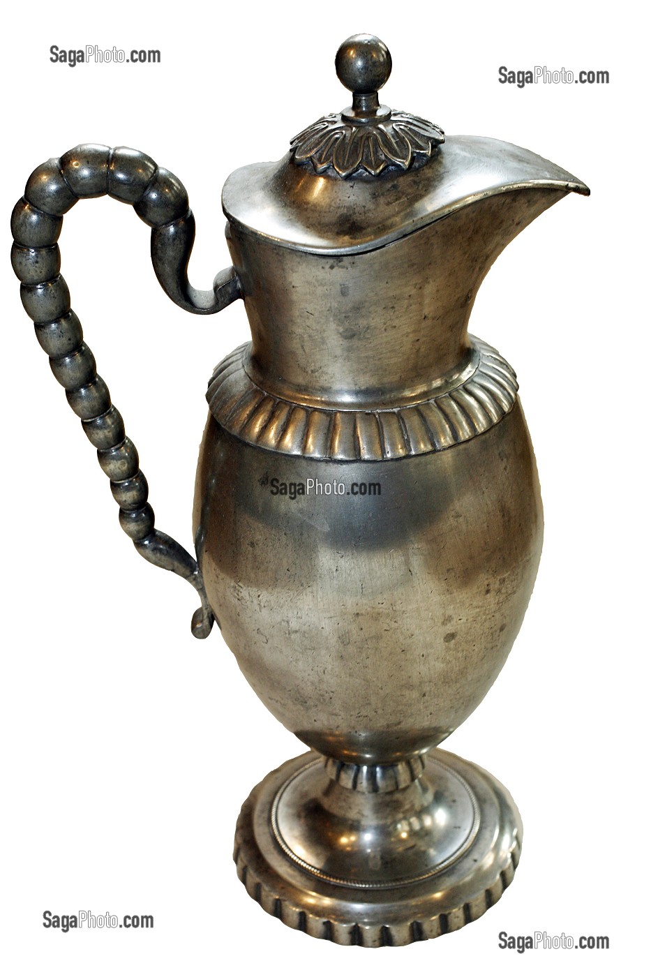 CRUCHE DE COMMUNION PROTESTANTE EN ETAIN DU XVIIIEME, BASTIAN ET FILS, EXPERTS EN ANTIQUITES ET OBJETS D'ART, ACHAT VENTE EXPERTISE FAIENCES, PORCELAINES, MOBILIER ET BIBELOTS 18EME ET 19EME SIECLE, STRASBOURG, BAS RHIN (67), ALSACE, FRANCE, EUROPE 