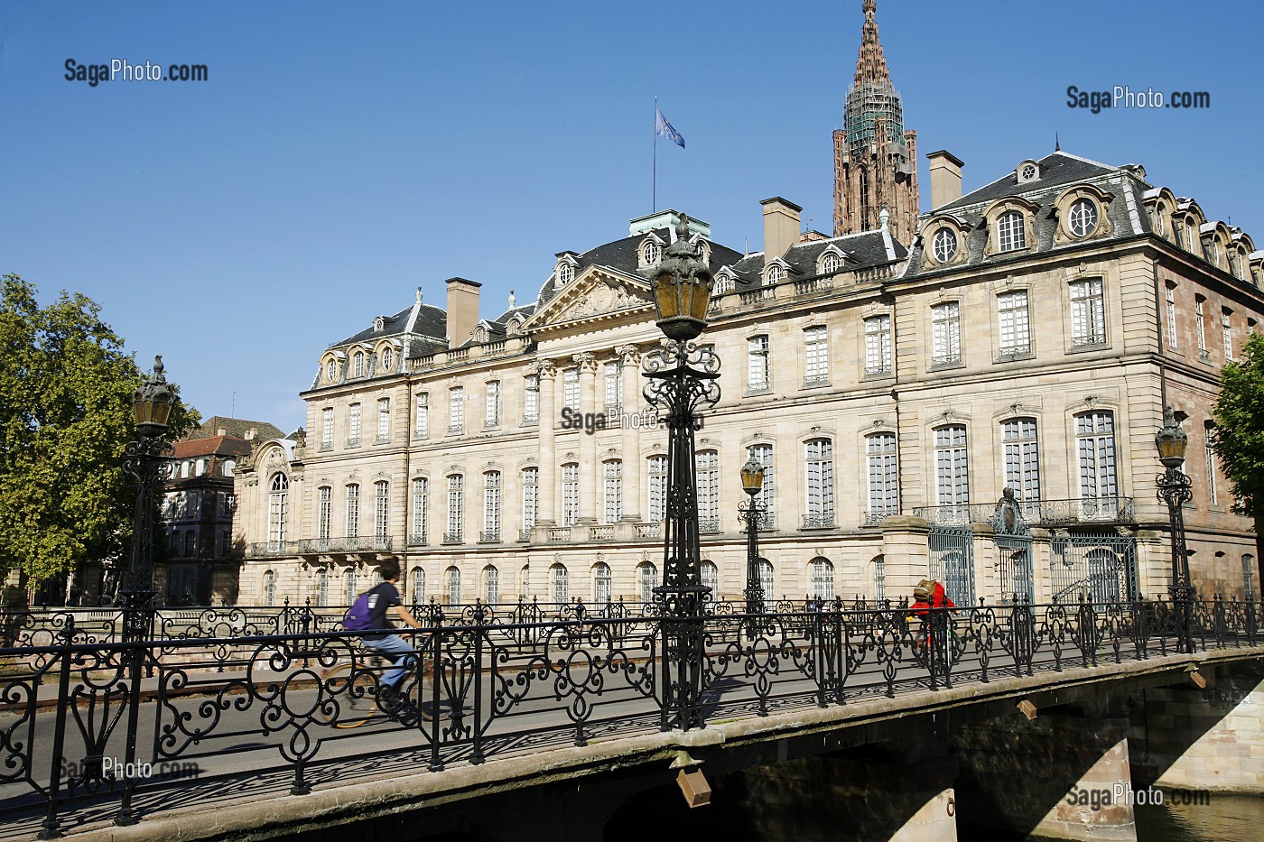 PONT SAINTE MADELEINE, PALAIS DES ROHAN, STRASBOURG, BAS RHIN (67), ALSACE, FRANCE, EUROPE 