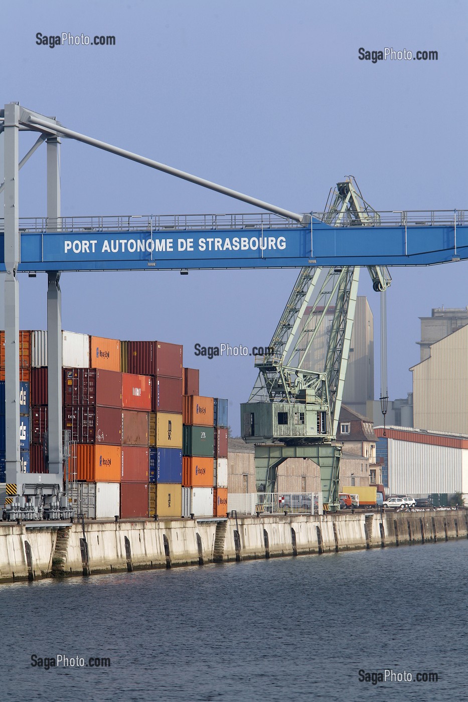 PORT AUTONOME DE STRASBOURG, STRASBOURG, BAS RHIN (67), ALSACE, FRANCE, EUROPE 