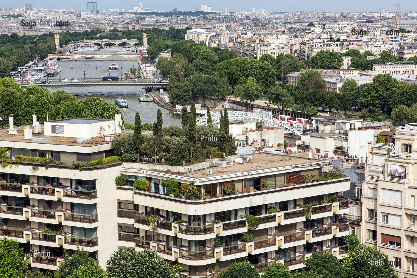 IMMEUBLE D'HABITATION AVEC VUE SUR LA SEINE , PALAIS DE CHAILLOT, 16 EME ARRONDISSEMENT, PARIS (75), FRANCE 