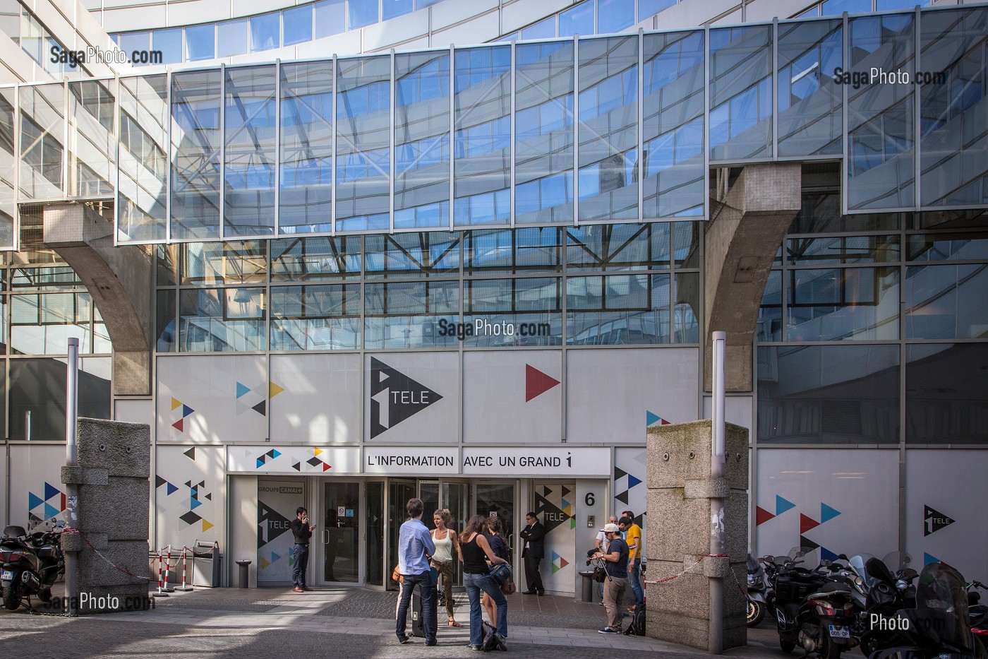 SIEGE DE LA CHAINE DE TELEVISION ITELE, 15 EME ARRONDISSEMENT, PARIS (75), FRANCE 