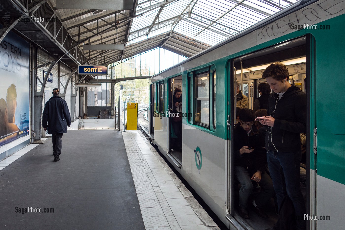 STATION DE METRO CORSIVART, 13 EME ARRONDISSEMENT, PARIS (75), FRANCE 