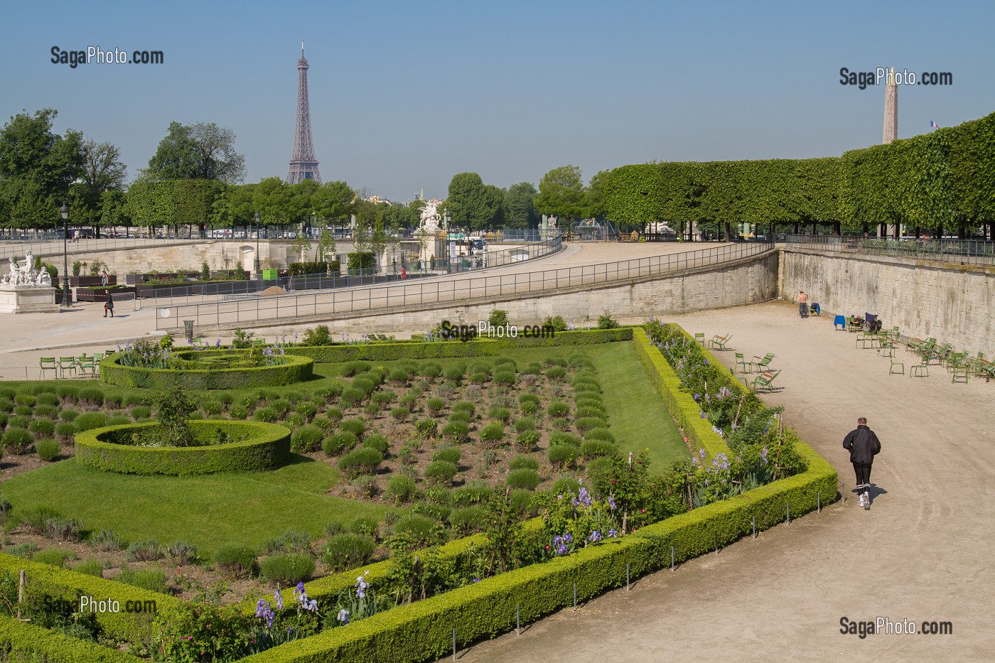 JARDIN A LA FRANCAISE, JARDIN DES TUILERIES, 1ER ARRONDISSEMENT, PARIS, FRANCE 