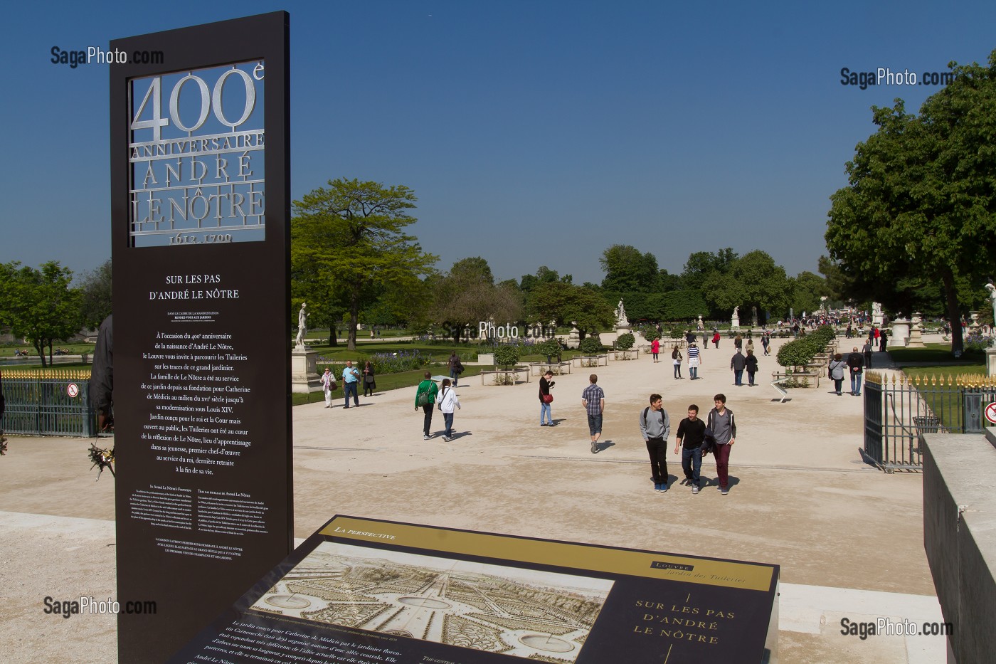 JARDIN DES TUILERIES, EXPOSITION COMMEMORANT LE 400EME ANNIVERSAIRE, DE LA NAISSANCE D'ANDRE LENOTRE, JARDINIER-PAYSAGISTE DE LOUIS XIV, 1ER ARRONDISSEMENT, PARIS, FRANCE 