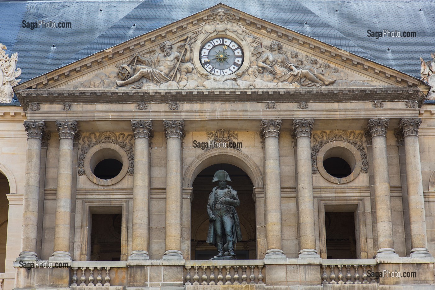 HOTEL NATIONAL DES INVALIDES, FONDE PAR LOUIS XIV EN 1670 POUR ACCUEILLIR LES SOLDATS INVALIDES, PARIS (75), ILE-DE-FRANCE, FRANCE 