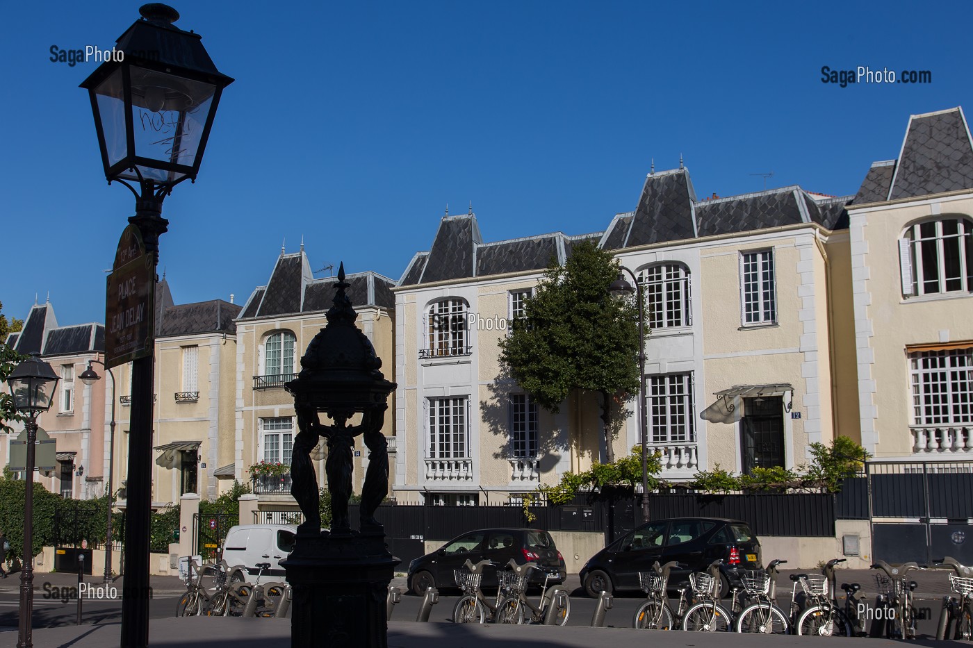 RUE DU DOCTEUR-LERAY, SITUEE DANS LE QUARTIER DE LA MAISON-BLANCHE, QUARTIER PAVILLONNAIRE, 13 EME ARRONDISSEMENT, PARIS (75), ILE-DE-FRANCE, FRANCE 