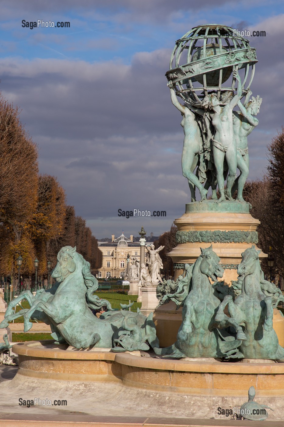 FONTAINE DE L'OBSERVATOIRE OU FONTAINE DES QUATRE-PARTIES-DU-MONDE, JARDIN DU LUXEMBOURG, 6EME ARRONDISSEMENT, PARIS (75), FRANCE 