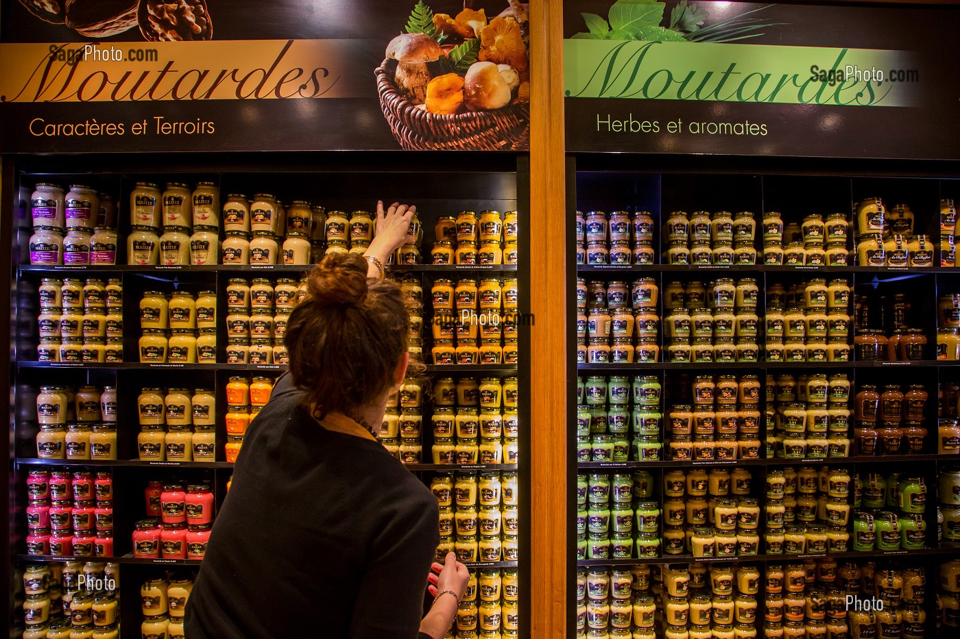 BOUTIQUE MAILLE, FABRICANT DE MOUTARDE DE FINE DEPUIS 1747, PLACE DE LA MADELEINE, 8 EME ARRONDISSEMENT, PARIS (75), ILE-DE-FRANCE, FRANCE 