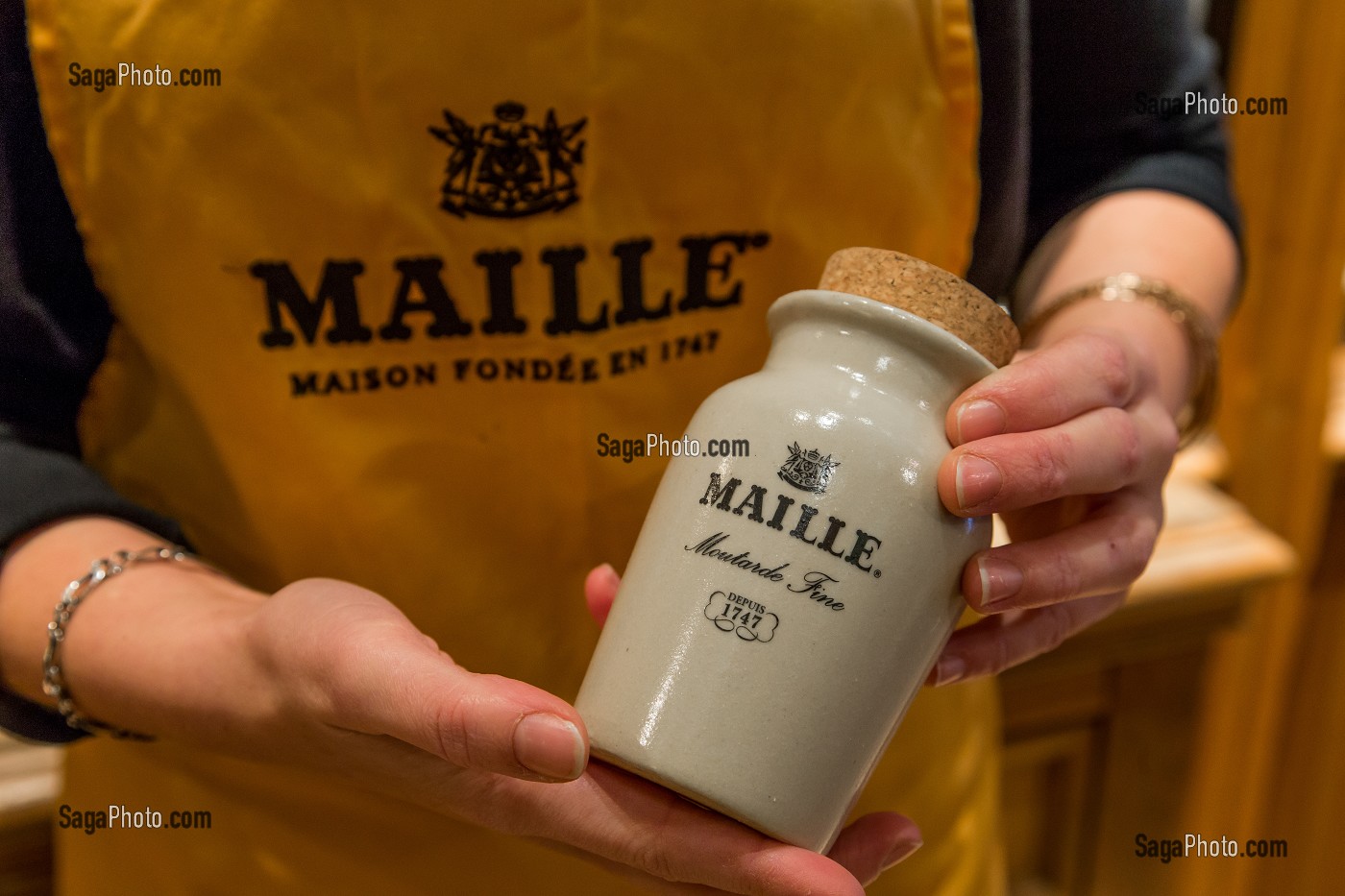 BOUTIQUE MAILLE, FABRICANT DE MOUTARDE DE FINE DEPUIS 1747, PLACE DE LA MADELEINE, 8 EME ARRONDISSEMENT, PARIS (75), ILE-DE-FRANCE, FRANCE 