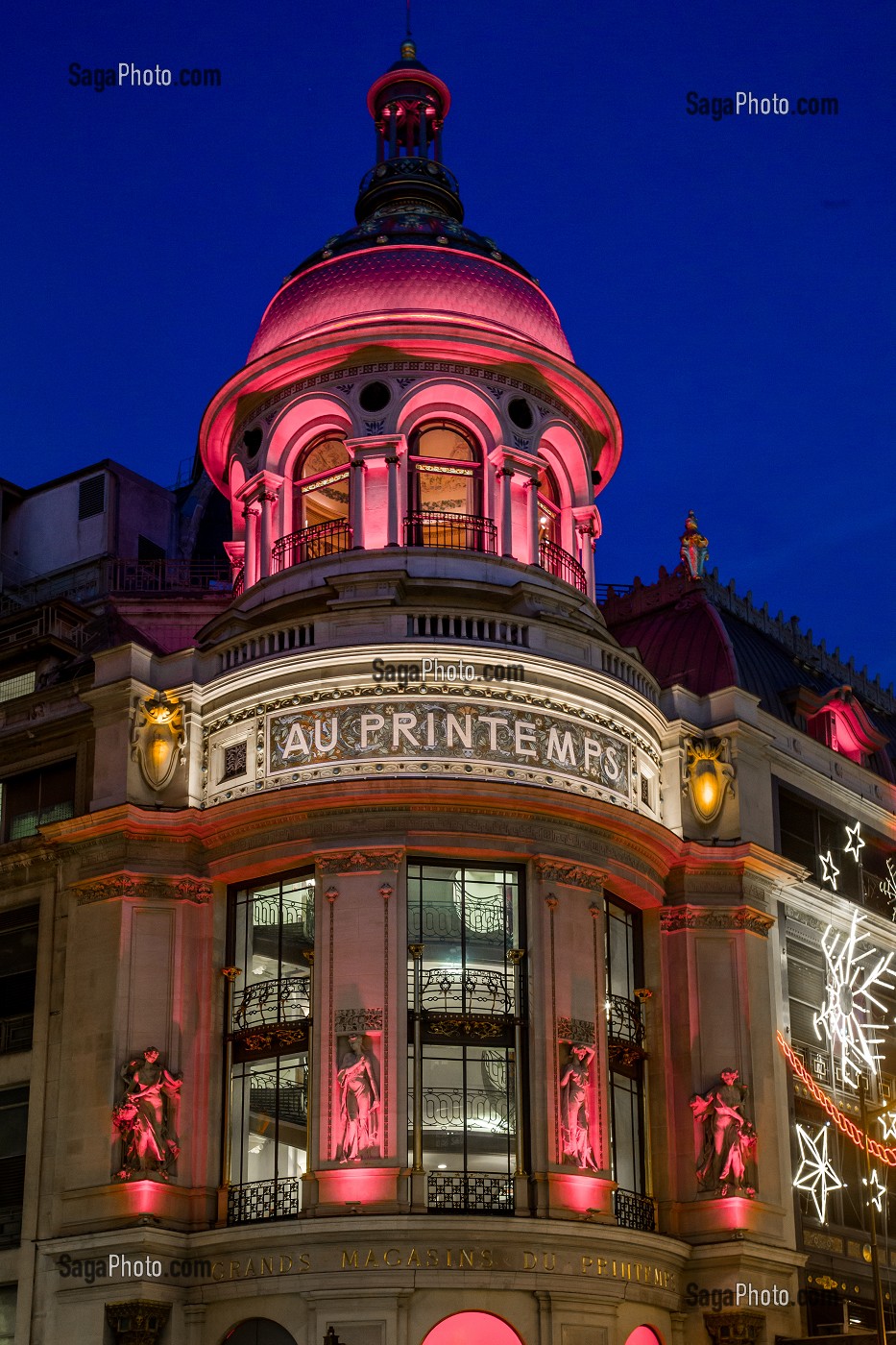 ILLUMINATION DES GRANDS MAGASINS SUR LES GRANDS BOULEVARDS, LE PRINTEMPS-HAUSSMANN, 9 EME ARRONDISSEMENT, PARIS (75), ILE-DE-FRANCE, FRANCE 