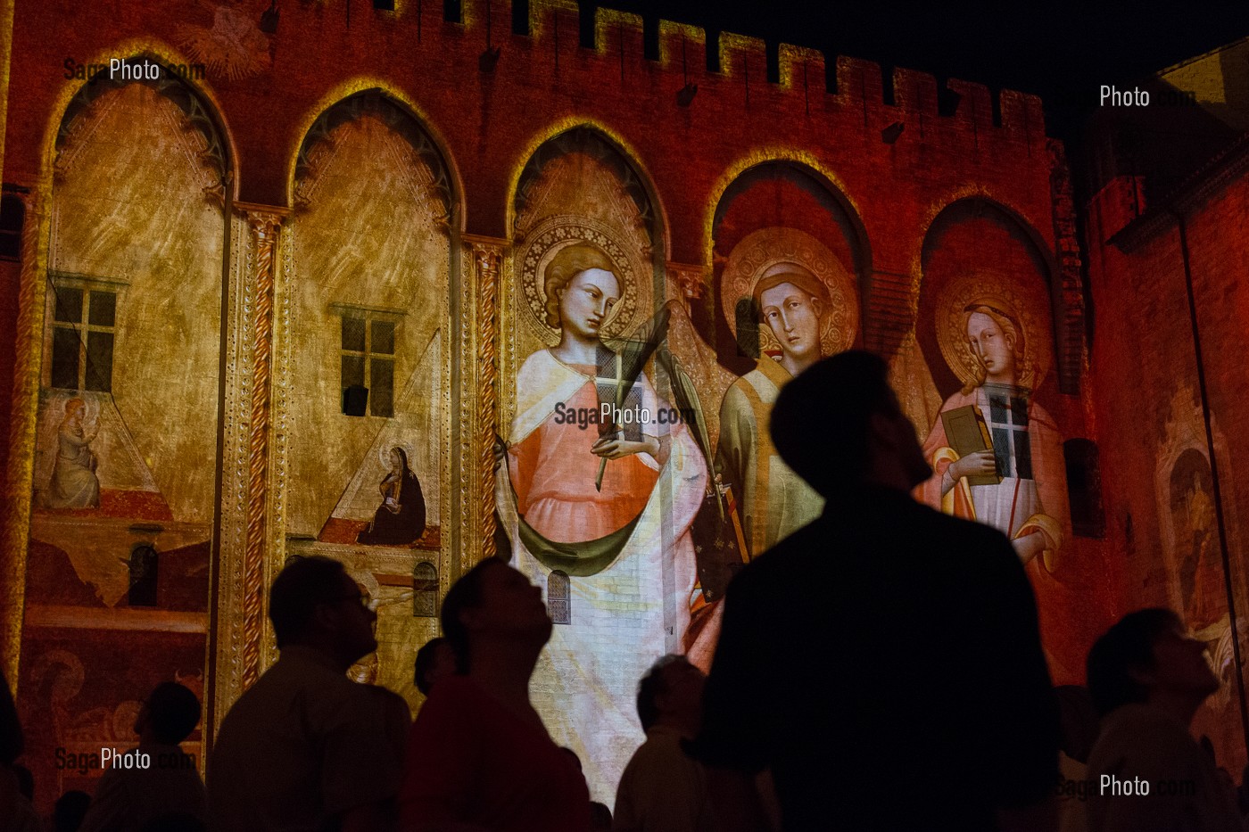 LES LUMINESSENCES D'AVIGNON, PALAIS DES PAPES, VILLE D'AVIGNON APPELEE CITE DES PAPES ET CLASSEE AU PATRIMOINE MONDIAL DE L'UNESCO, VAUCLUSE (84), FRANCE 