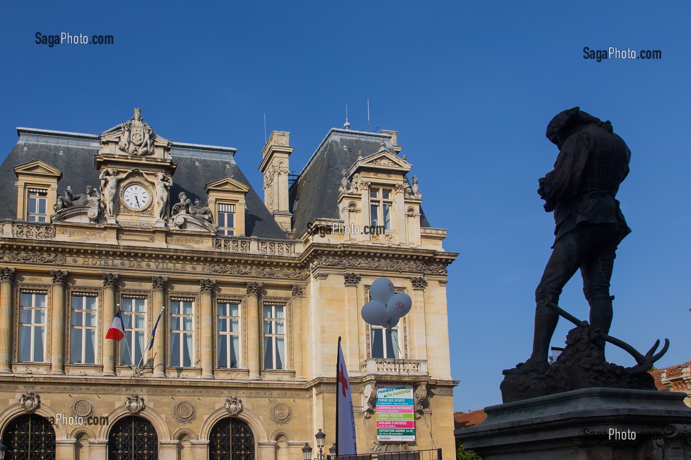 MAIRIE, ILLUSTRATION NEUILLY-SUR-SEINE, HAUTS-DE-SEINE (92), ILE-DE-FRANCE, FRANCE 