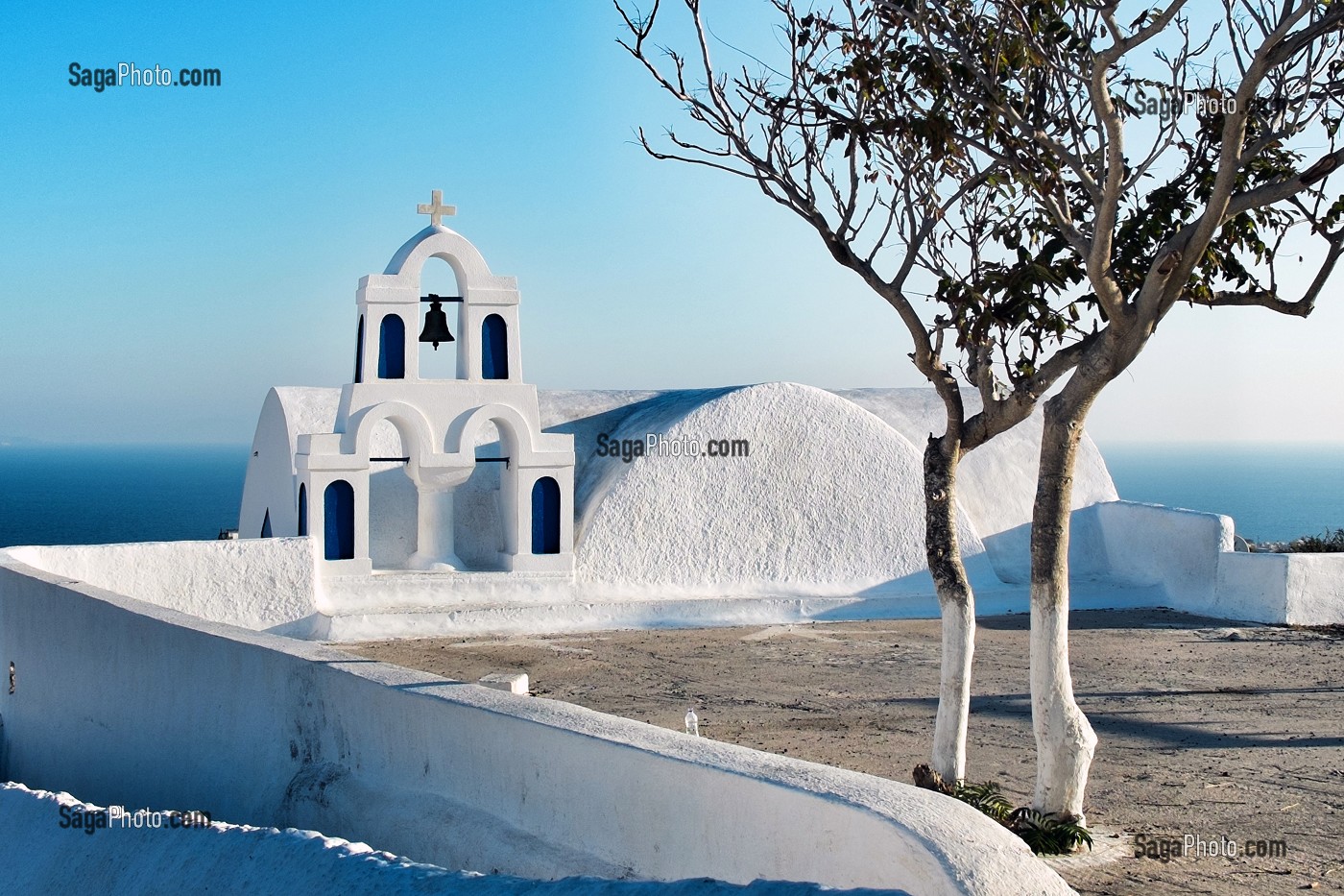 SANTORIN, JOYAU DES CYCLADES, GRECE 