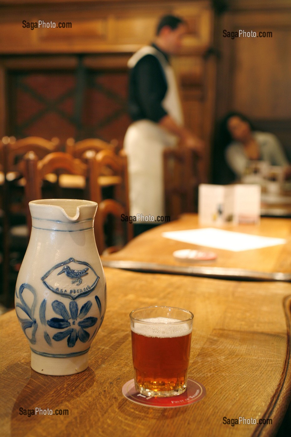 BIERE BRASSERIE A LA BECASSE, BRUXELLES, BELGIQUE 
