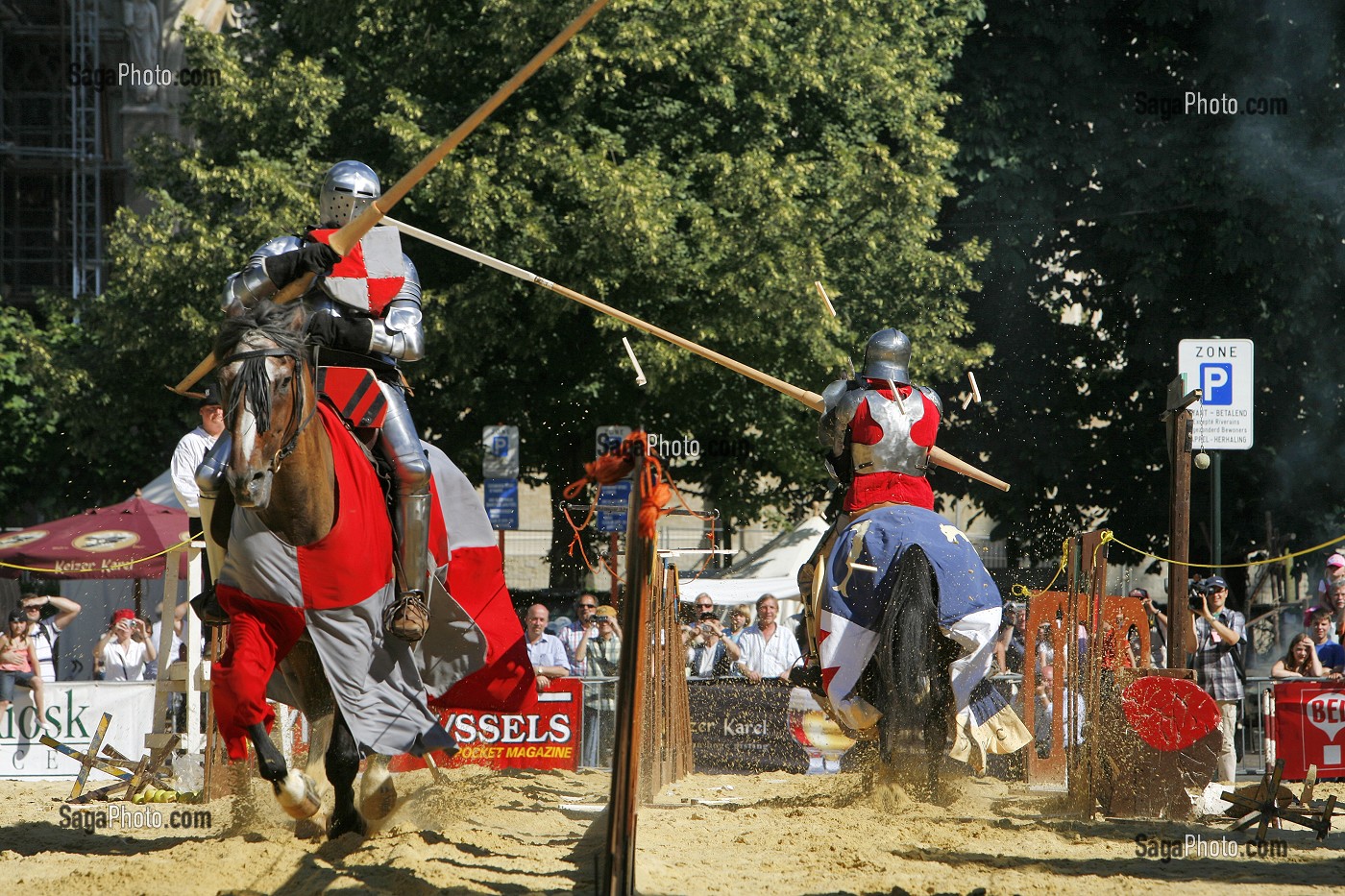 JOUTE DE CHEVALIER, FETE DE L'OMMEGANG, BRUXELLES, BELGIQUE 