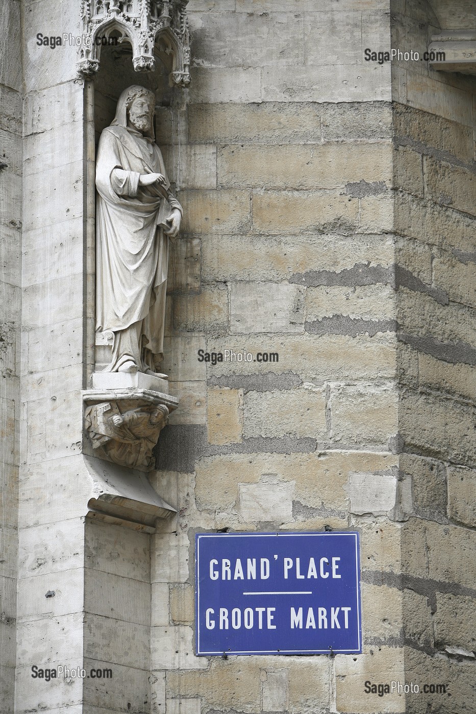 PLAQUE DE RUE DE LA GRAND PLACE, BRUXELLES, BELGIQUE 