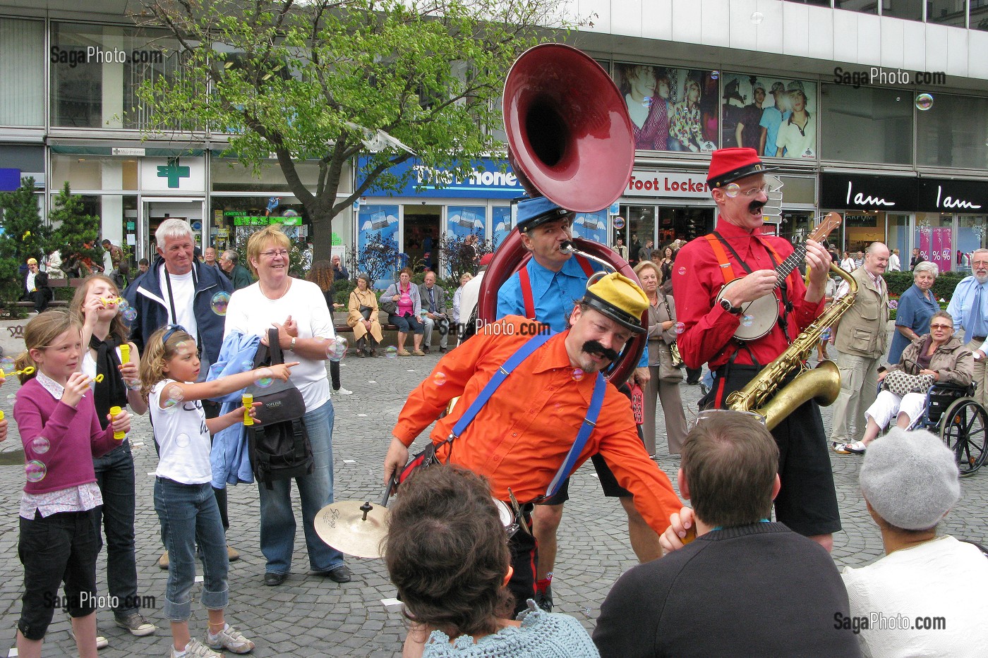 ANIMATION DE RUE, BRUXELLES, BELGIQUE 