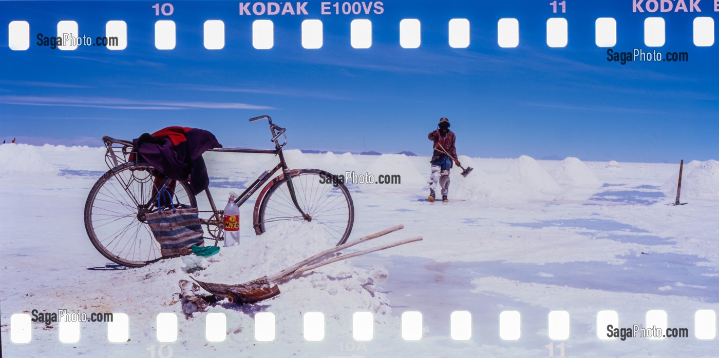 REGARD SUR LA BOLIVIE, CORDILLERE DES ANDES 